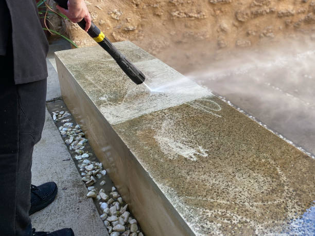 Best Sidewalk Pressure Washing  in Bingham Farms, MI