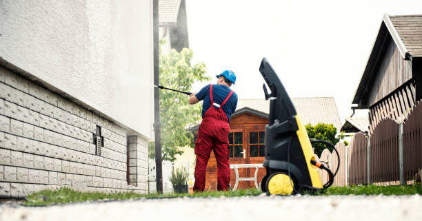 Best Garage Pressure Washing  in Bingham Farms, MI